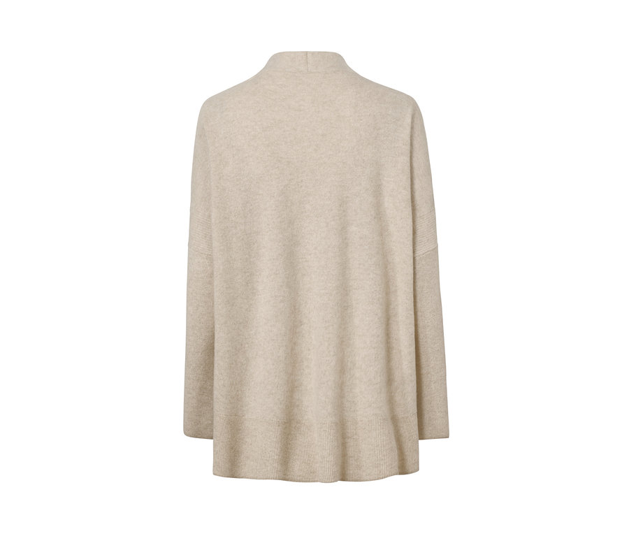 Cardigan en cachemire beige vu de dos.