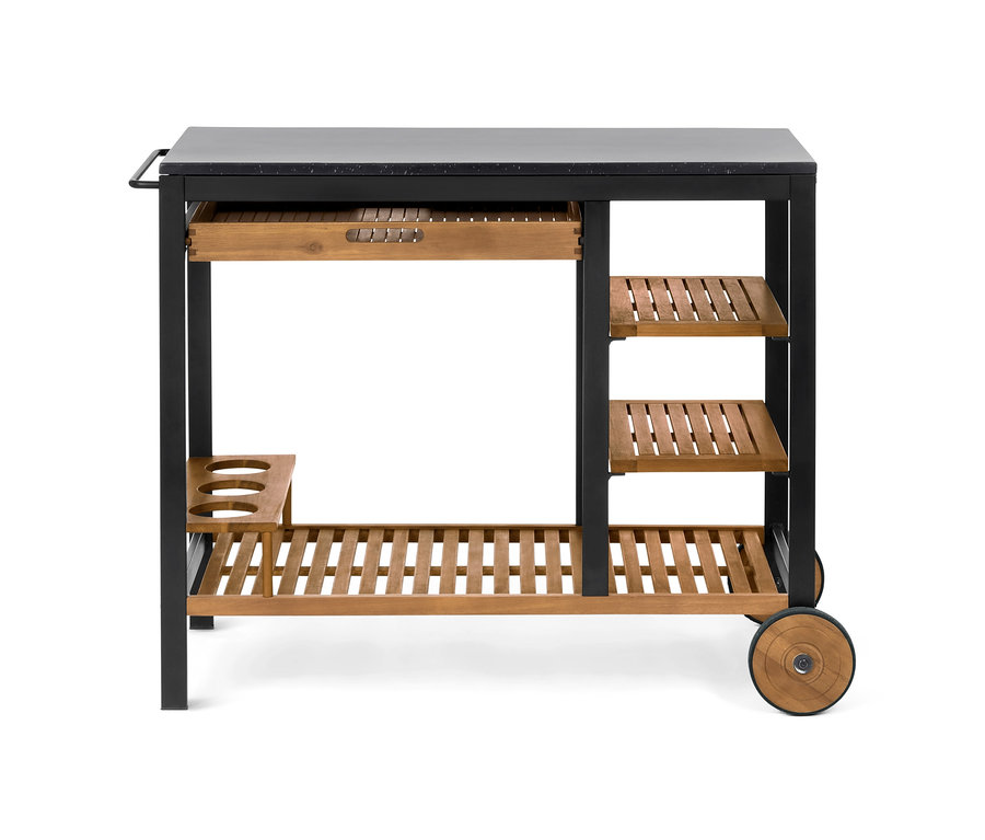 Chariot pour barbecue noir « Elin » avec tiroir et surface de travail en béton et des étagères en bois.