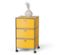Commode jaune à trois tiroirs sur roulettes avec un vase blanc avec des fleurs dessus.
