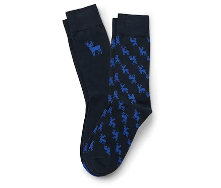 Deux paires de chaussettes, une bleu marine uni avec un élan bleu clair, une bleu marine avec des élans bleu clair.