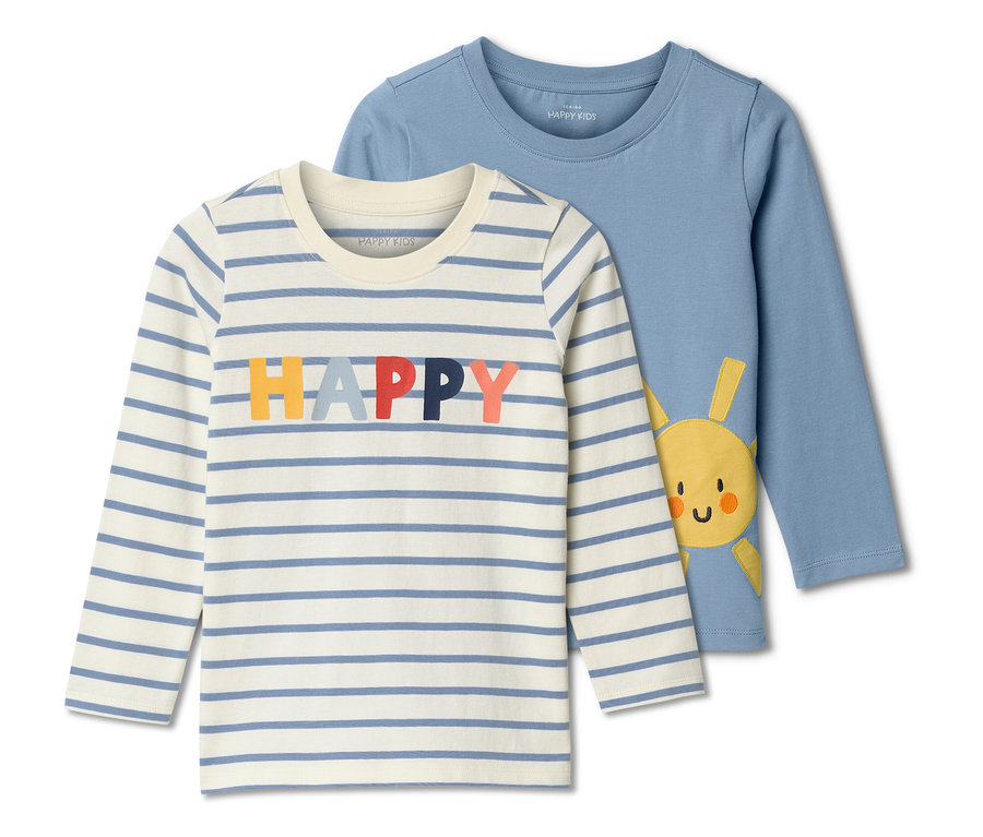 Deux t-shirts à manches longues pour enfants sont superposés. L'un est rayé avec le mot "HAPPY" et l'autre est bleu avec un soleil.