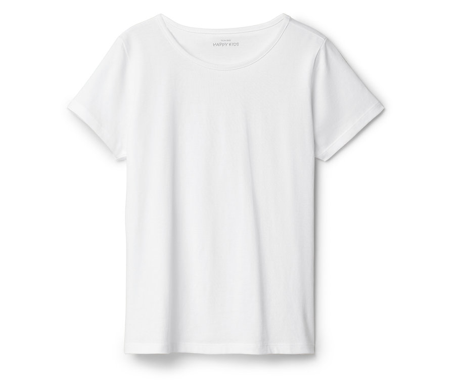 Un t-shirt blanc à manches courtes posé à plat sur un fond blanc.