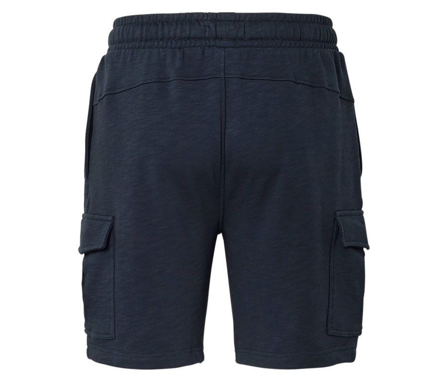 Short cargo bleu marine avec taille élastique.