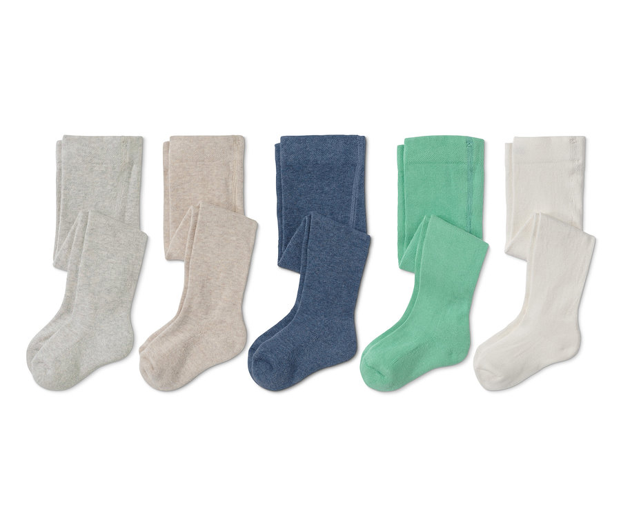 Cinq collants pour bébés en gris, beige, bleu, vert et blanc.