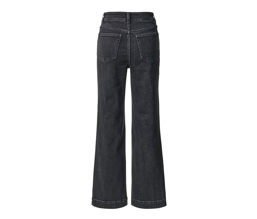 Vue arrière d'un jean large – coupe Viki.