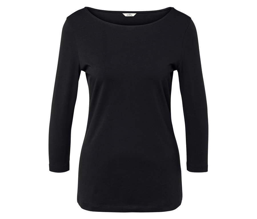 T-shirt noir à manches 3/4 et encolure arrondie.