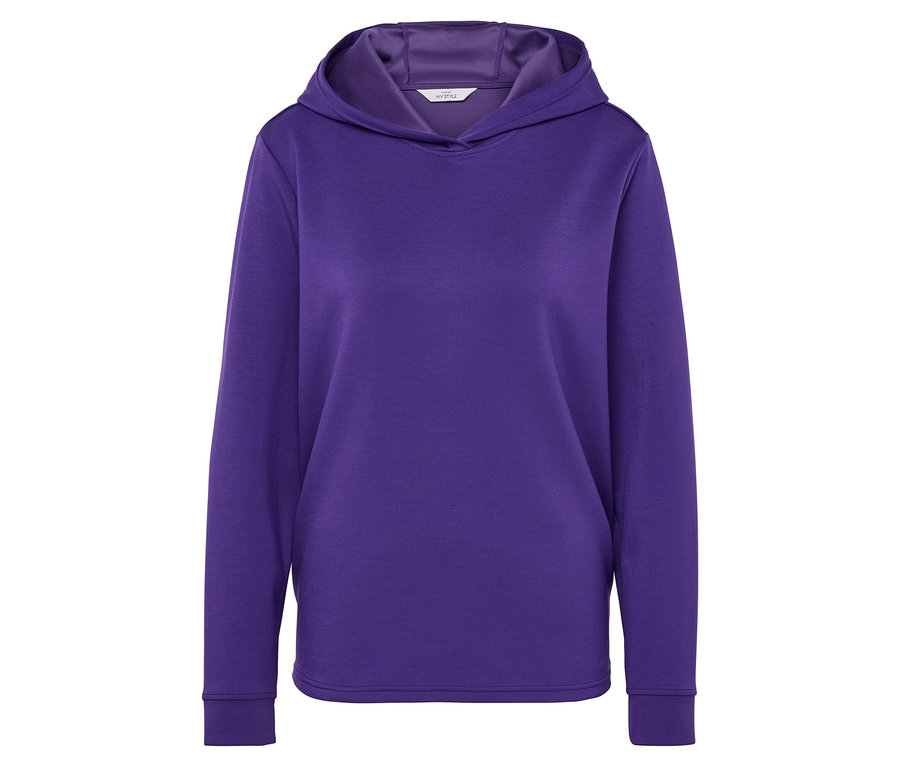 Sweat à capuche violet sur fond blanc.