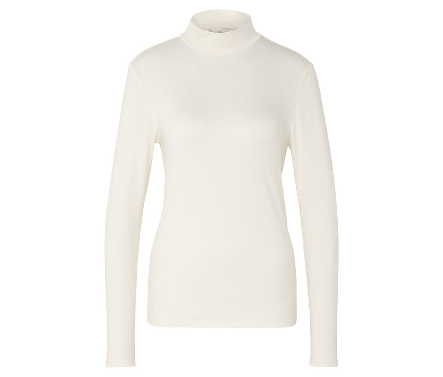 Blouse à col montant crème.