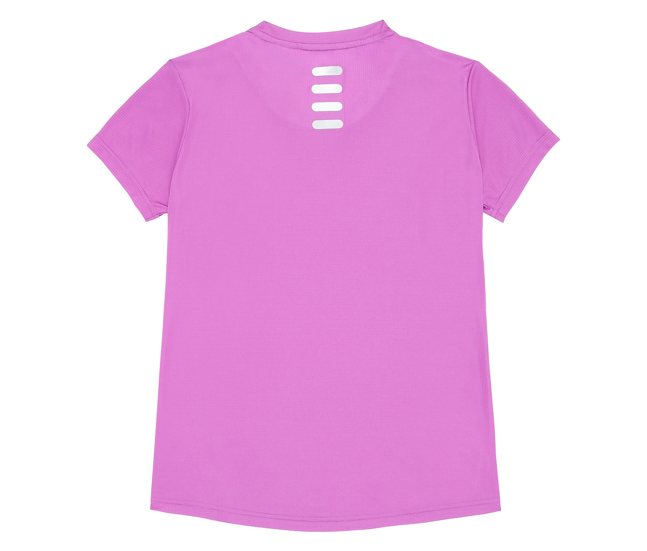 Gros plan sur le dos d'un t-shirt de sport violet pour femme FILA.