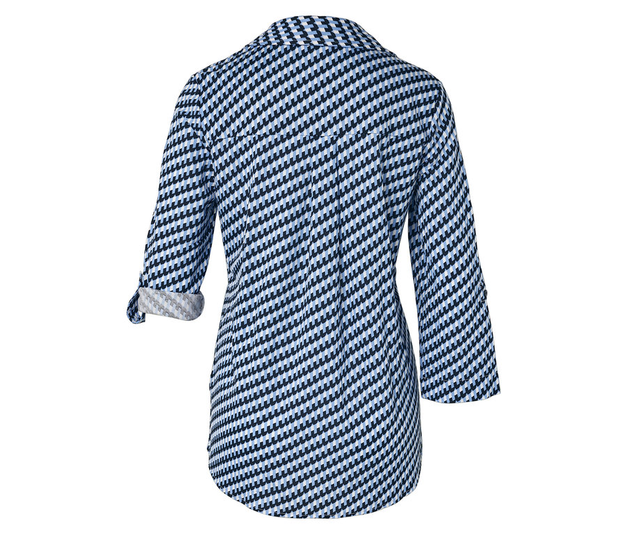 Vue arrière d'un chemisier à motifs bleu et blanc avec des manches trois-quarts.