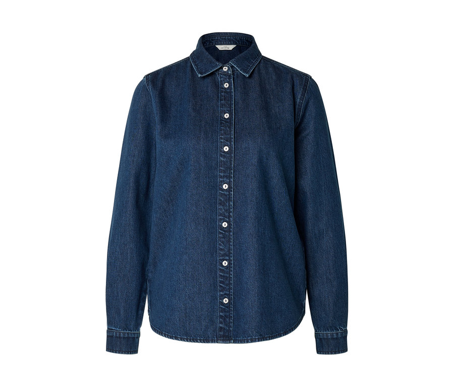 Chemise en jean bleu foncé à manches longues, col classique et boutons blancs sur le devant.