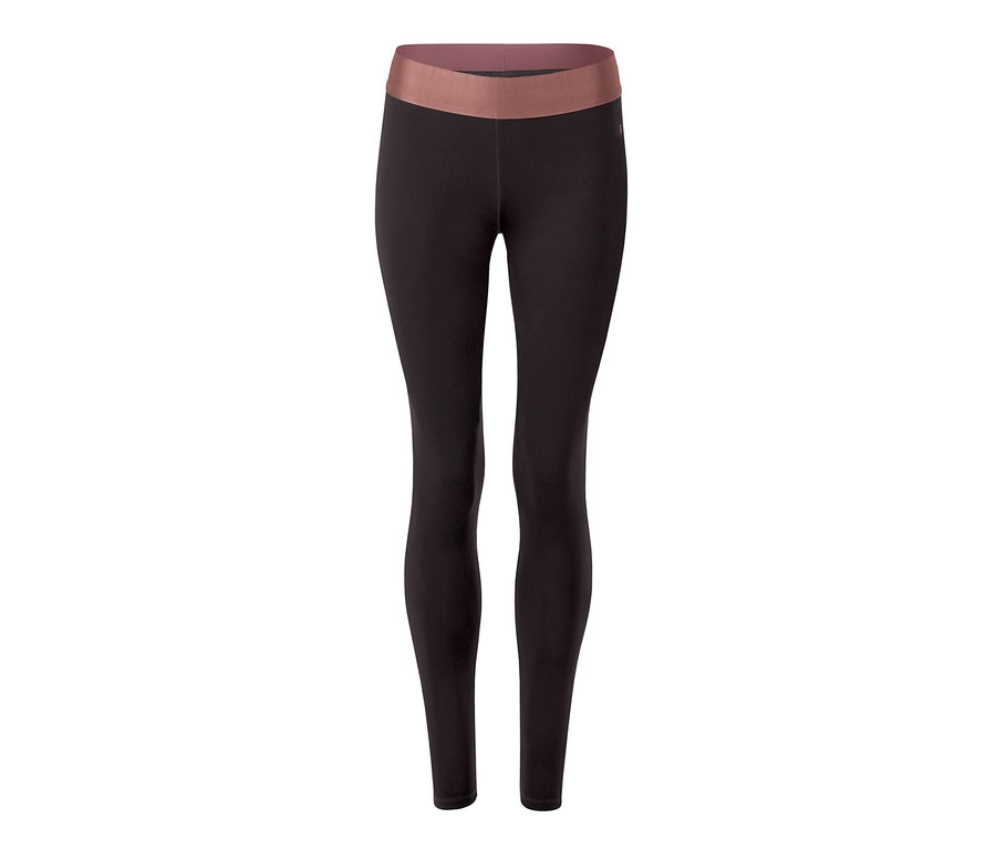 Legging de sport noir avec ceinture marron.