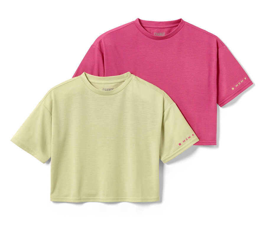 Deux t-shirts de sport enfant, vert clair et rose.