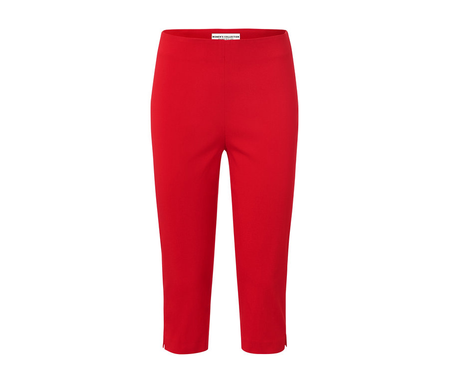 Un pantalon 3/4 stretch rouge.