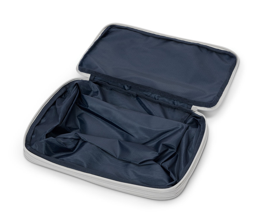 Sac de compression ouvert.