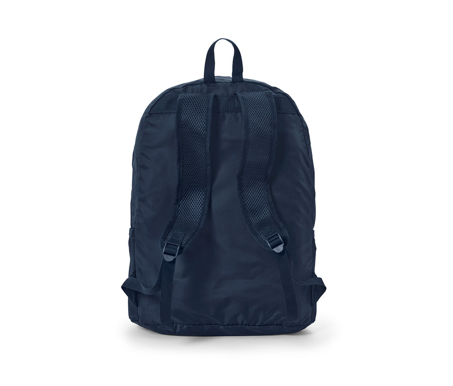 Vue détaillée de l'arrière d'un sac à dos pliable bleu marine.