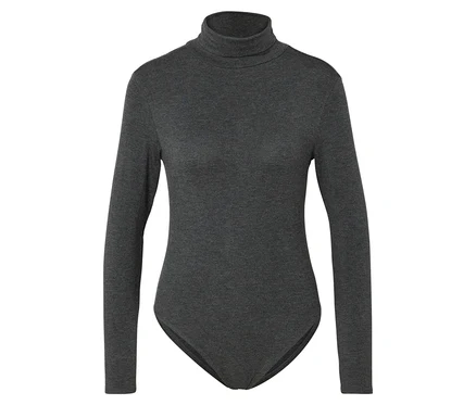 Un body gris à col roulé et manches longues.