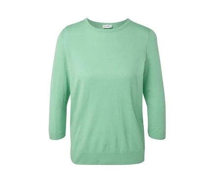 Pull-over en maille fine vert clair avec soie.