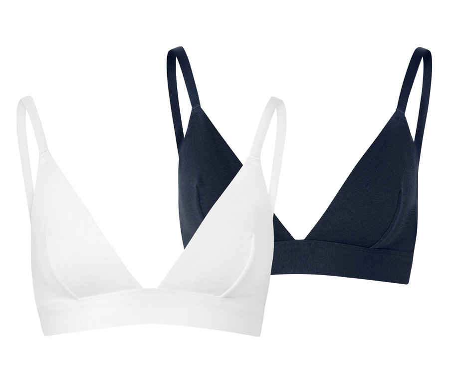 Deux soutiens-gorge triangle, un blanc et un bleu marine, sur un fond blanc.