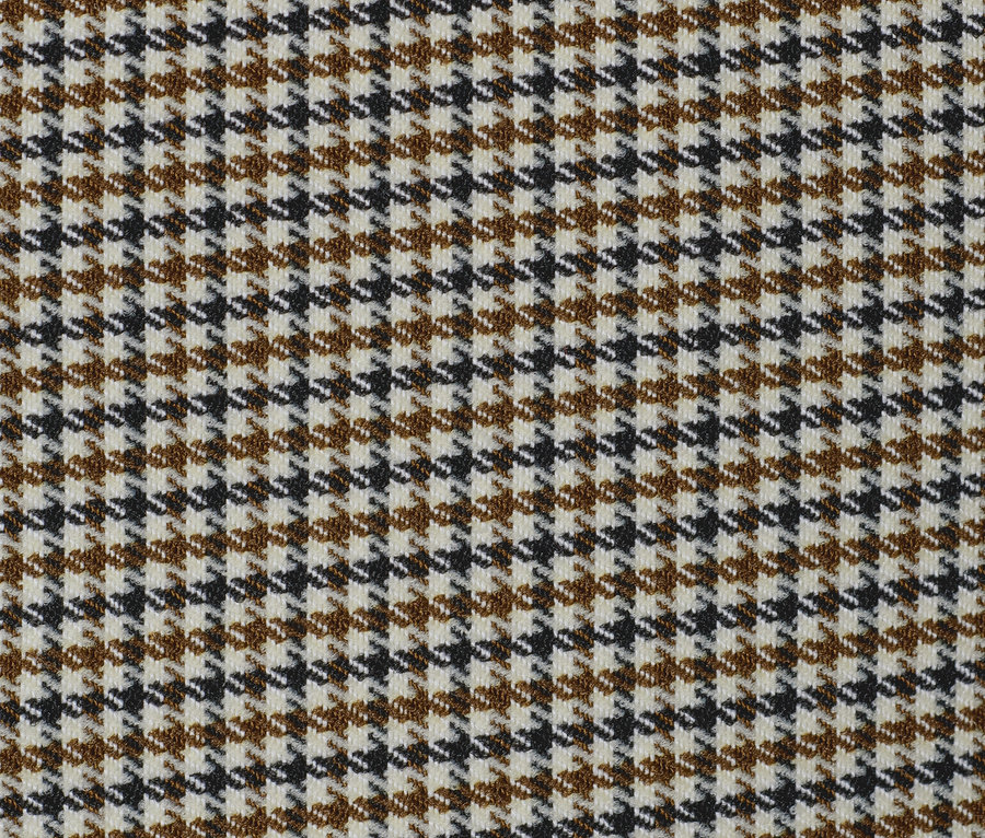 Gros plan d'un pantalon stretch à motif pied-de-poule.