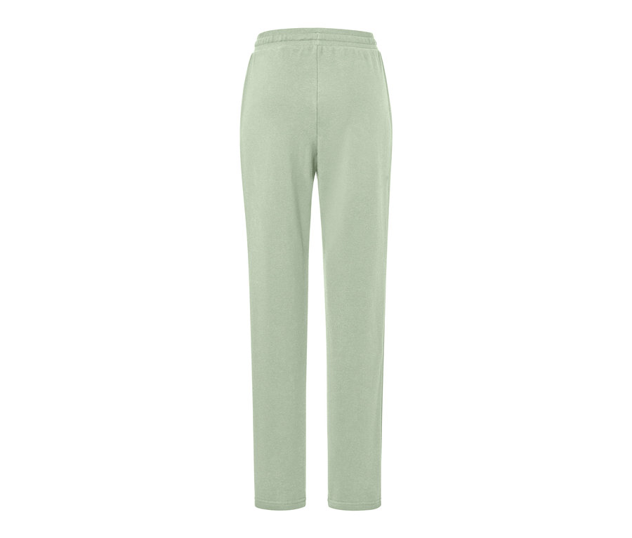 Pantalon d’intérieur vert clair.