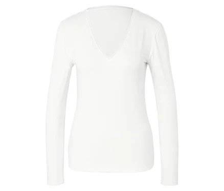 T-shirt blanc à manches longues et col en V.