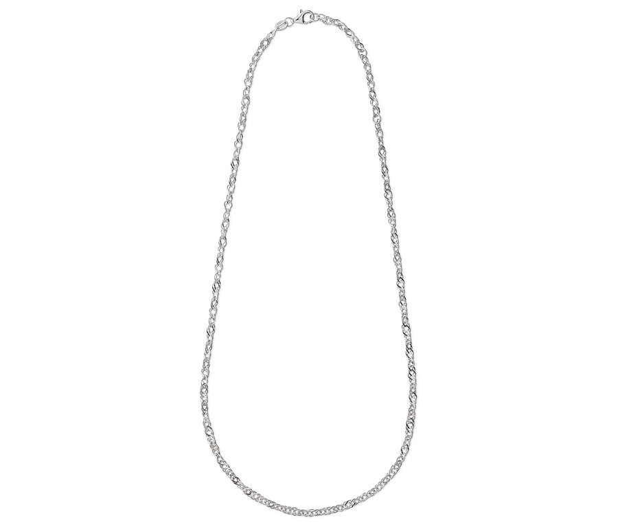 Une chaîne argentée sur fond blanc.