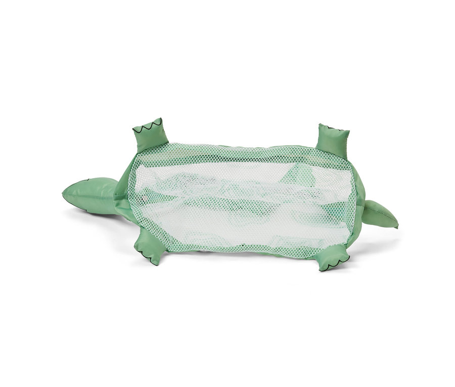 Un sac en filet pour jouets de plage en forme de tortue.