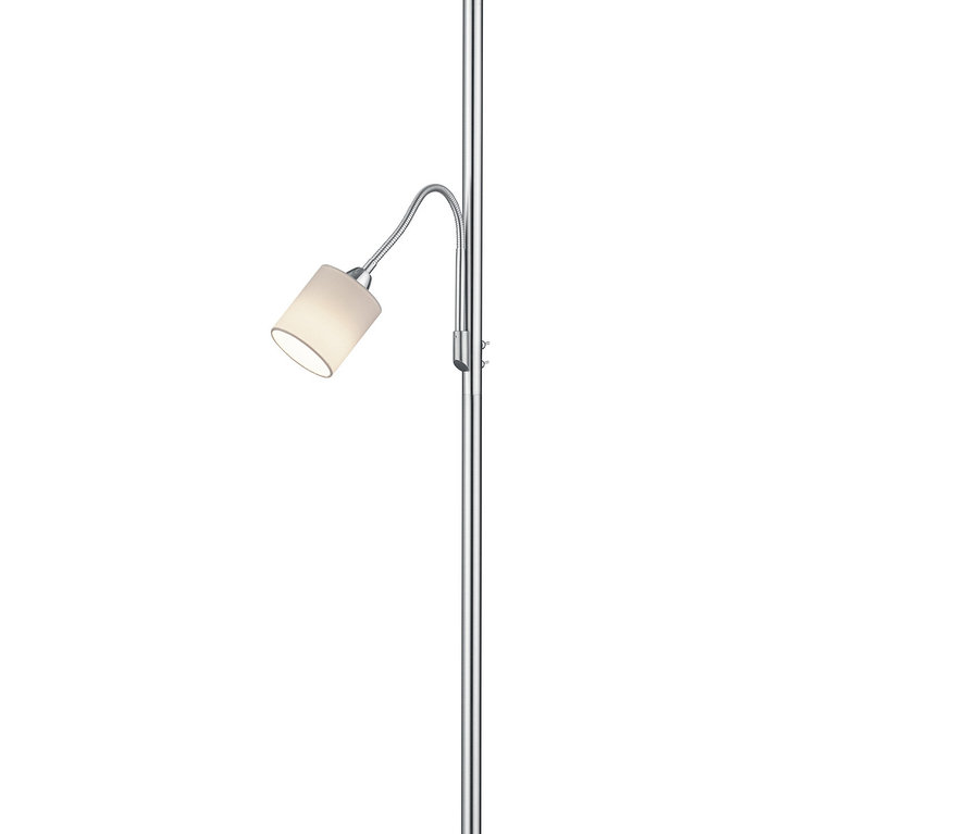 Lampadaire avec un pied argenté, un grand abat-jour cylindrique blanc et une petite liseuse réglable.