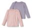 Deux t-shirts à manches longues pour bébé avec structure côtelée, un rose avec un motif de cygne, l'autre violet avec des pois.