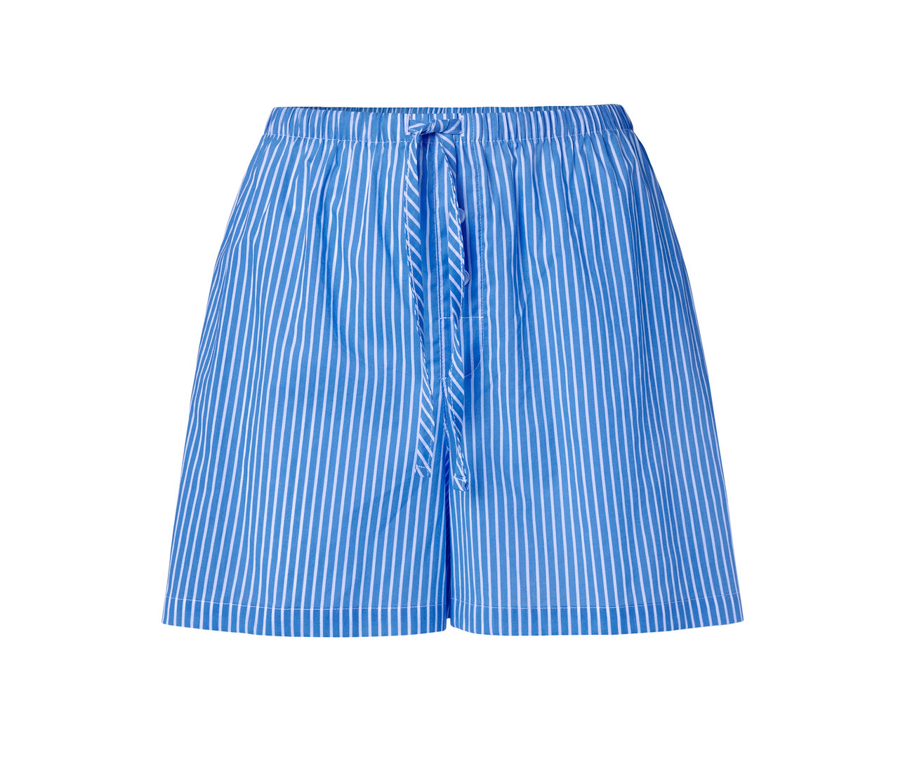 Short tissé bleu avec des rayures blanches et un cordon de serrage à la taille.