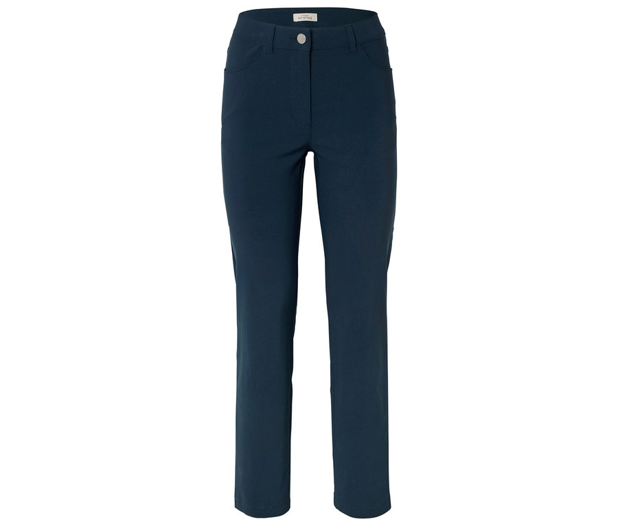 Un pantalon long bleu marine à jambes droites avec des poches est visible sur un fond blanc.