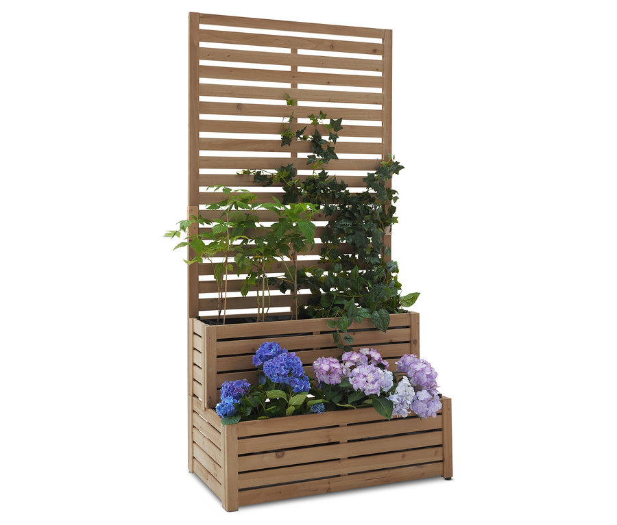 Structure en bois avec deux jardinières plantées d'hortensias et de lierre.