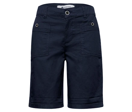 Bermuda Street One « Yulius » bleu marine avec fermeture boutonnée et poches plaquées.