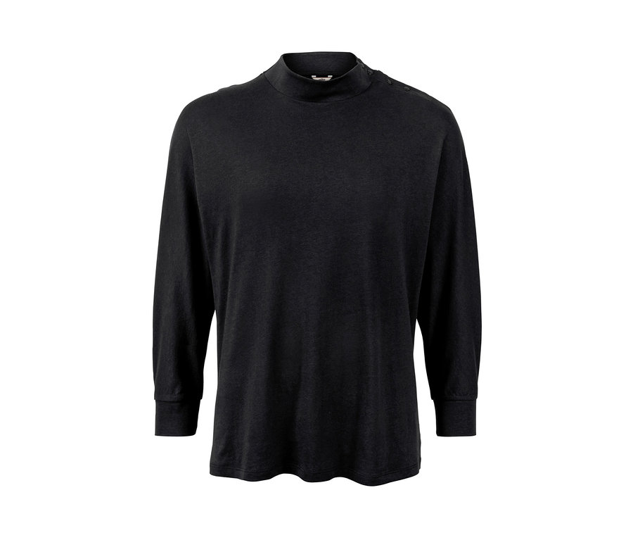 T-shirt noir boutonné avec manches chauve-souris.