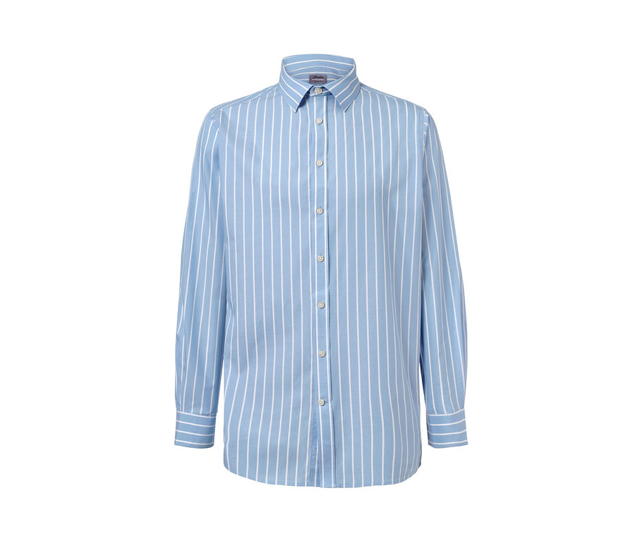 Chemise bleu clair avec col Kent, coupe confortable, à rayures blanches.