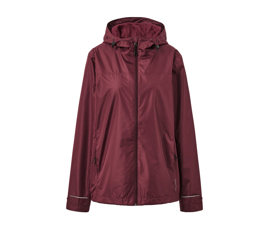 Veste de pluie bordeaux à capuche.