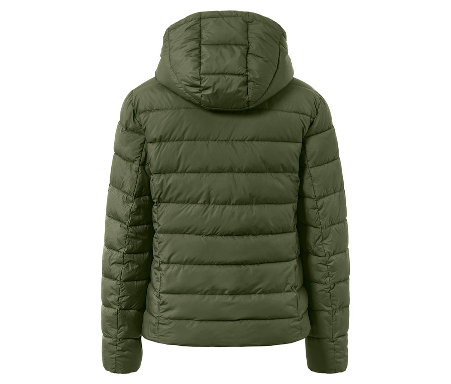 Vue arrière d'une doudoune matelassée vert olive avec capuche.