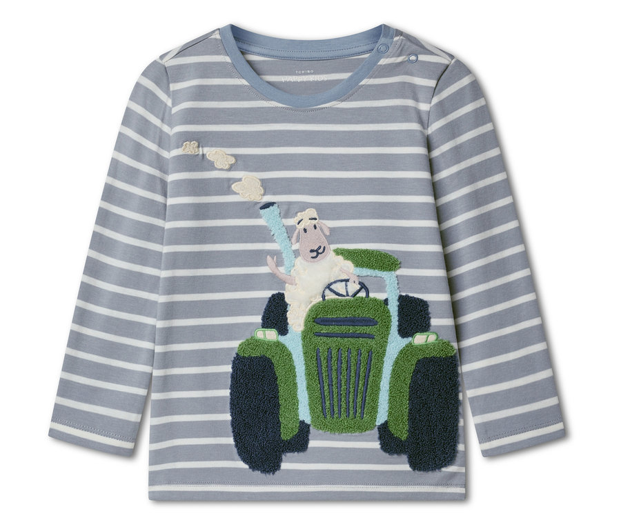 T-shirt à manches longues à rayures grises et blanches avec un mouton brodé conduisant un tracteur vert.