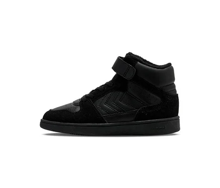 Une seule basket montante anthracite hummel® St Power Play Mid Wt Jr avec fermeture auto-agrippante et lacets, sur fond blanc.