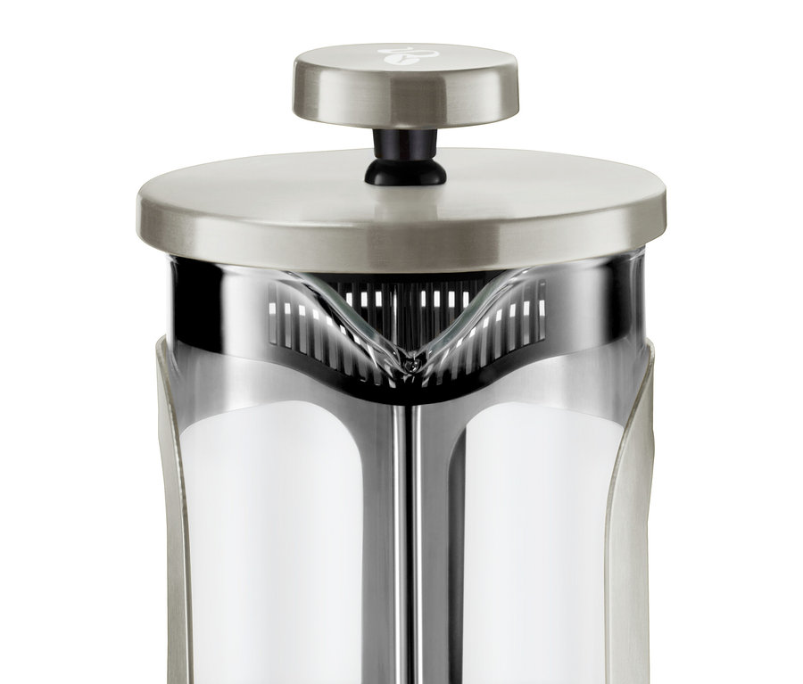 Détail d'une cafetière à piston argentée de 300 ml pour 2 tasses.