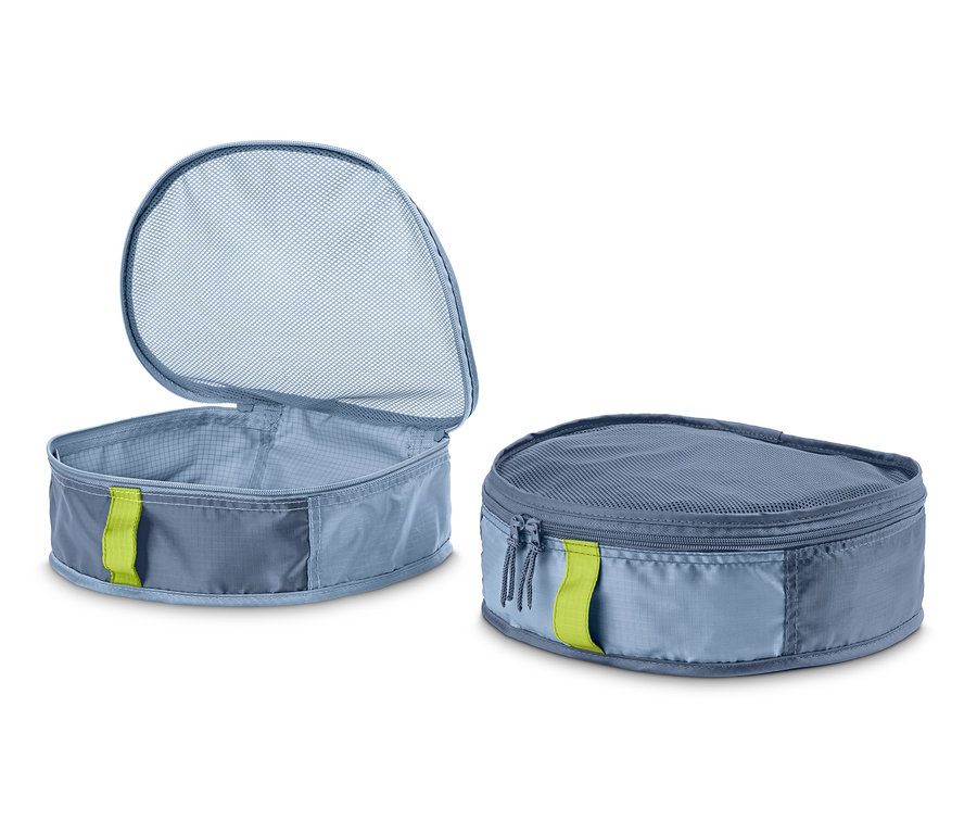 Deux organisateurs de sac à dos bleu-gris, un ouvert et un fermé.