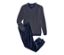 Pyjama en velours ras bleu foncé et gris, composé d'un haut rayé et d'un pantalon uni.