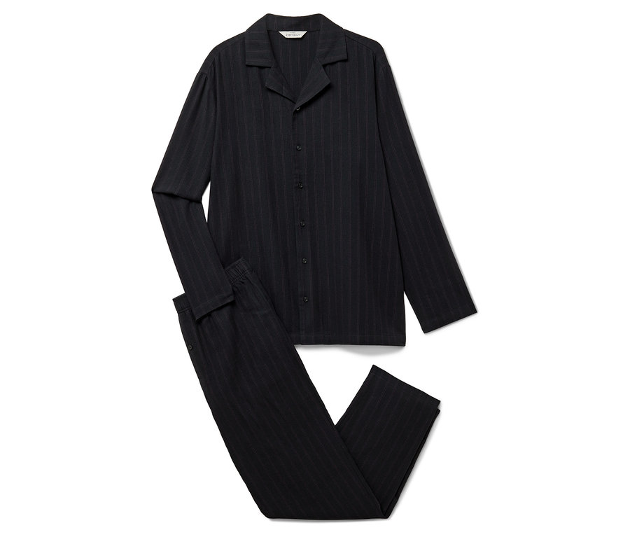 Ensemble de pyjama rayé noir comprenant un haut à manches longues et un pantalon.