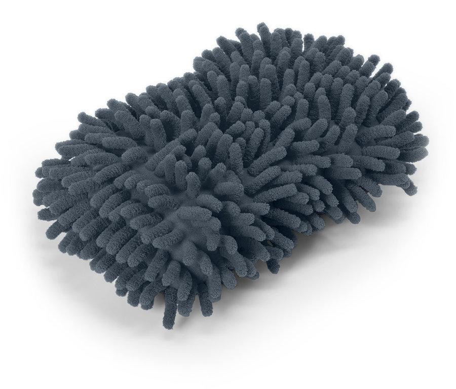 Un plumeau à poussière gris avec des poils en chenille microfibre repose sur un fond blanc.