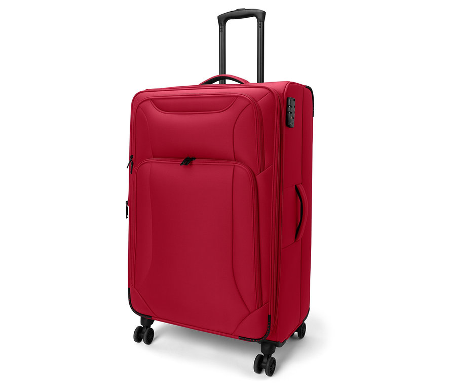 Une valise rouge à roulettes se trouve sur un fond blanc.