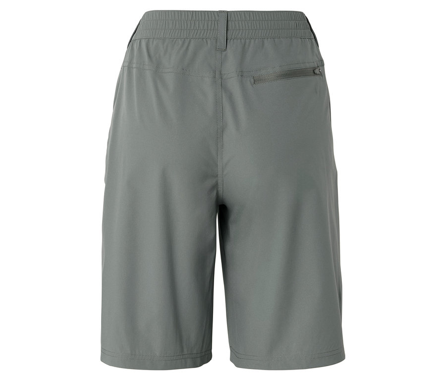Short gris vu de dos.