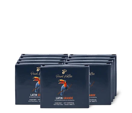 Neuf paquets de café moulu Privat Kaffee Latin Grande – 6 x 500 g.