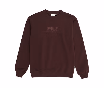 Sweat-shirt Fila marron foncé avec logo Fila en relief et l'inscription « ESTABLISHED 1911 » sur la poitrine.