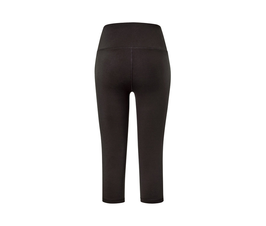 Un collant de sport modelant 3/4 noir.
